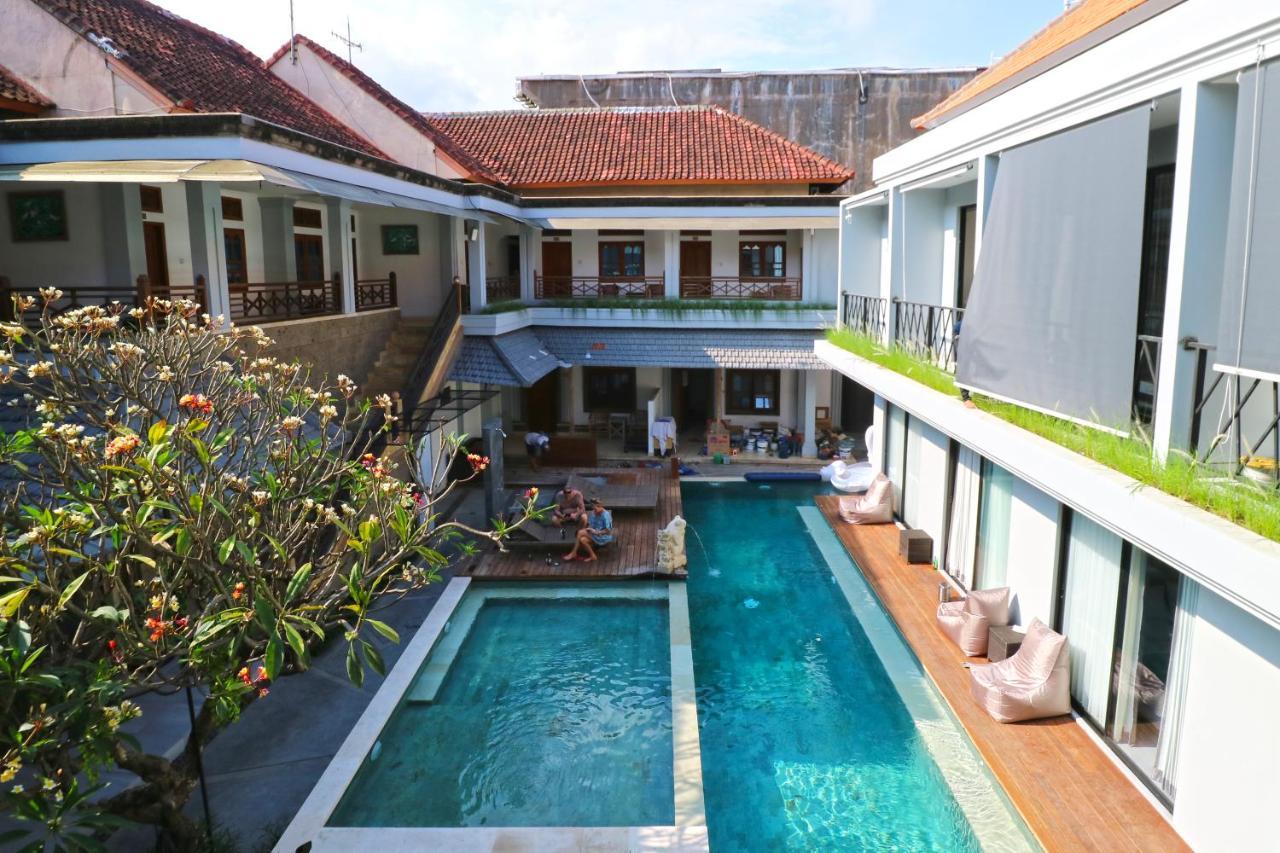 Gemini Star Hotel